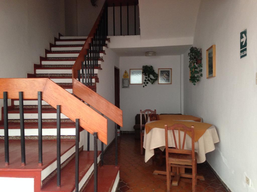 Hospedaje Casa Blanca Уарас Екстериор снимка